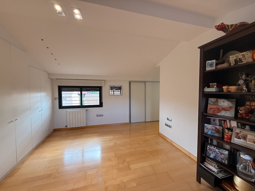 Property 2533 - Image 47